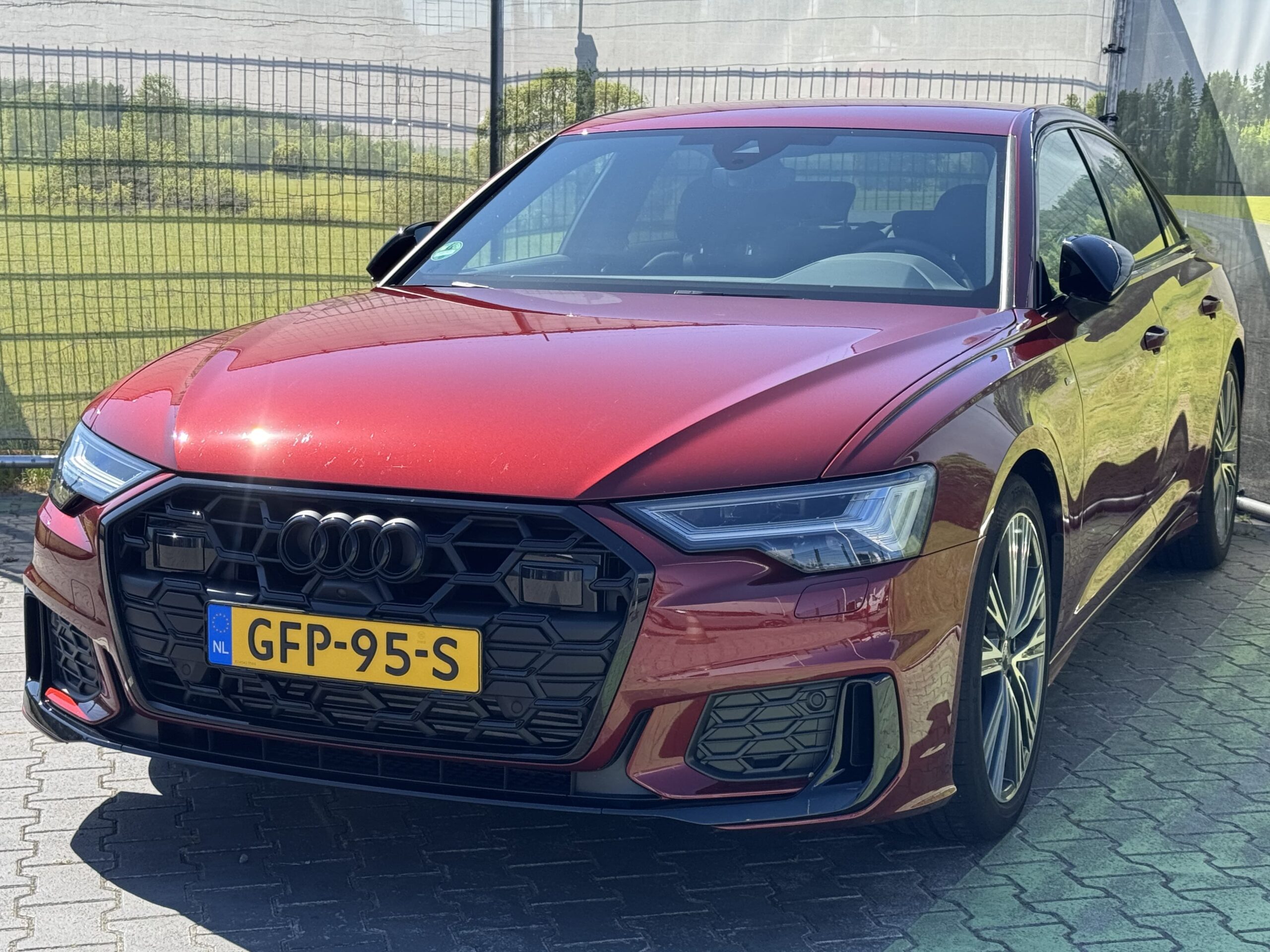 A6 (4-d) 40tfsi S edition competition